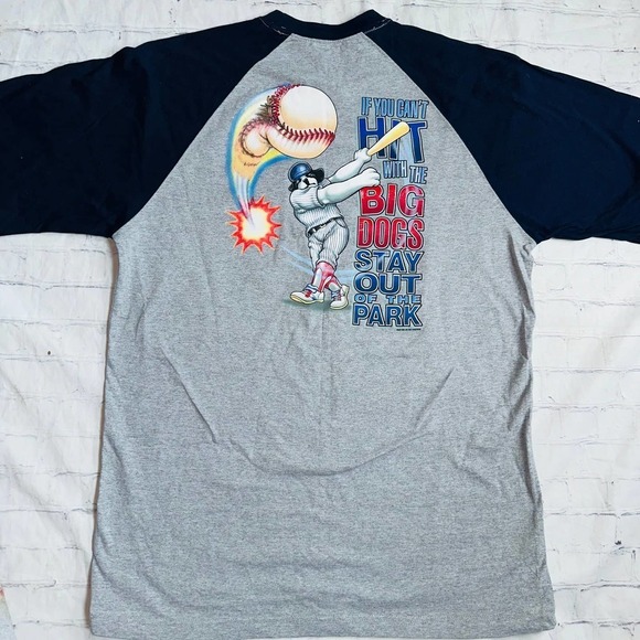 New Vintage 2001 Men’s Large Big Dogs 3/4 Sleeve Baseball Graphic TShirt - Picture 5 of 7